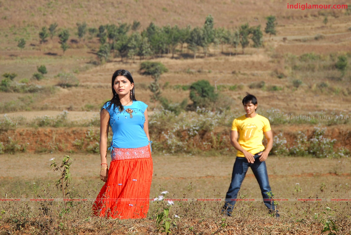 Priyamaina Anjali Movie hd photo