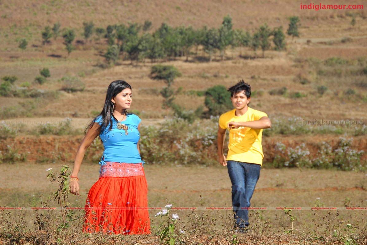 Priyamaina Anjali Movie hd photo