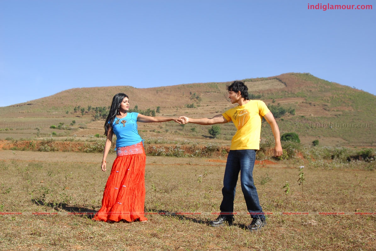 Priyamaina Anjali Movie hd photo