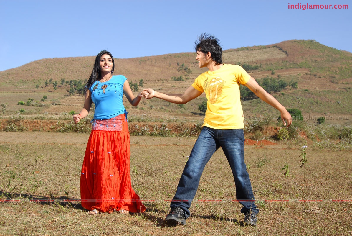 Priyamaina Anjali Movie hd photo