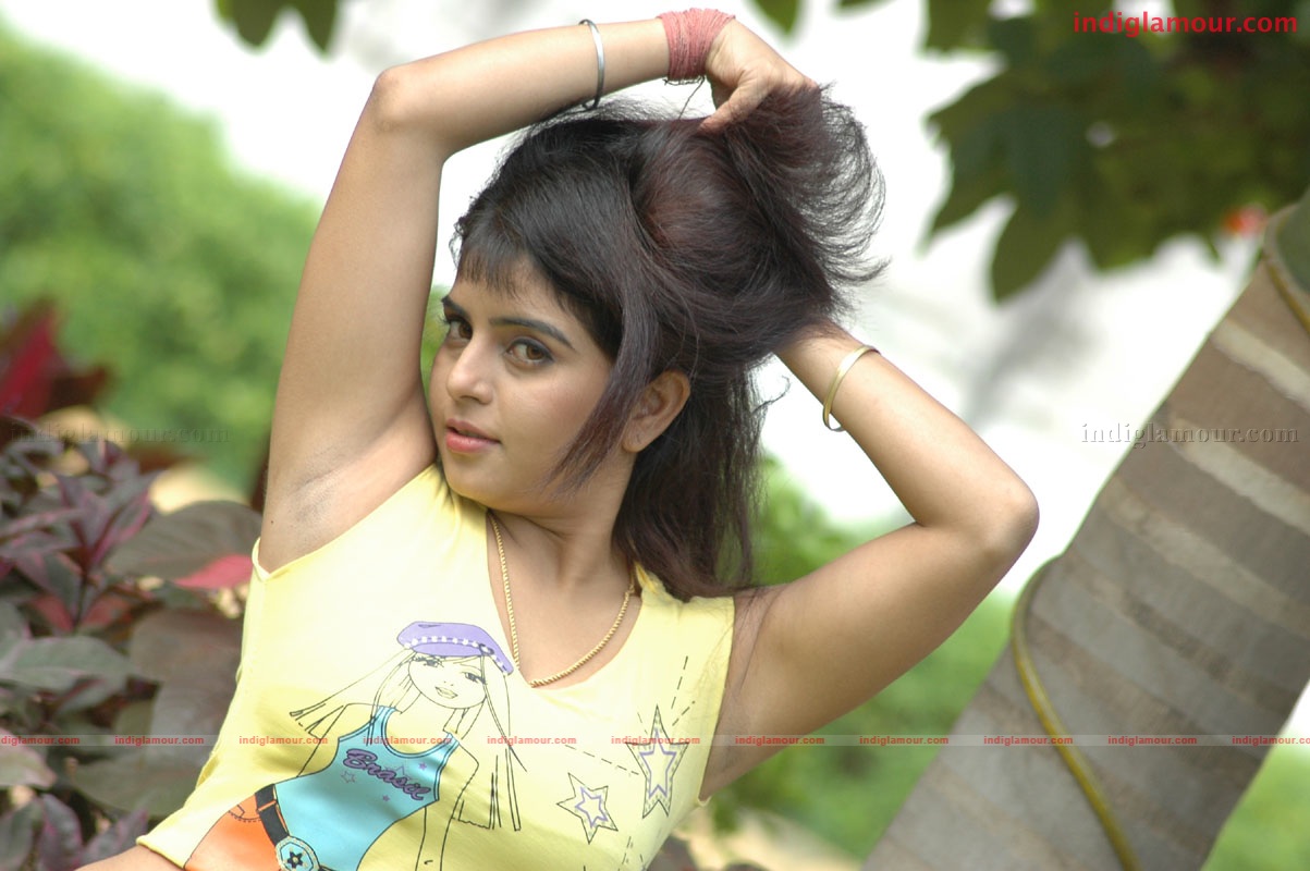 Aa Intlo Okkaroju Movie hd photo