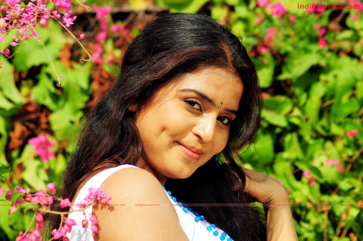 Aa Intlo Okkaroju Movie hd photo