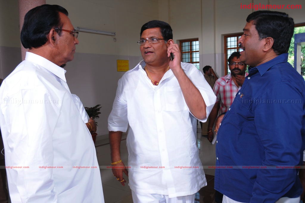 Collector Gari Bharya Movie hd photo
