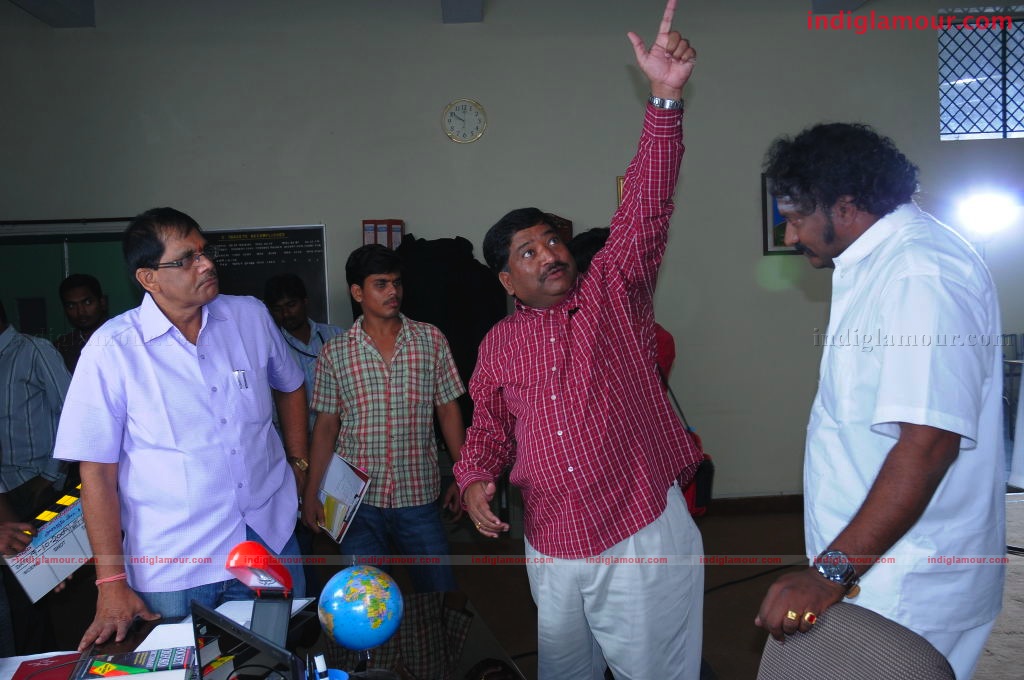 Collector Gari Bharya Movie hd photo
