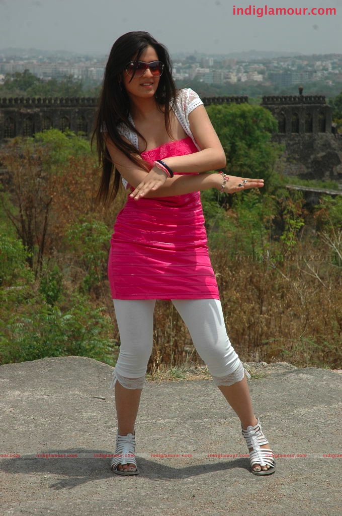 Galli Kurrollu Movie hd photo