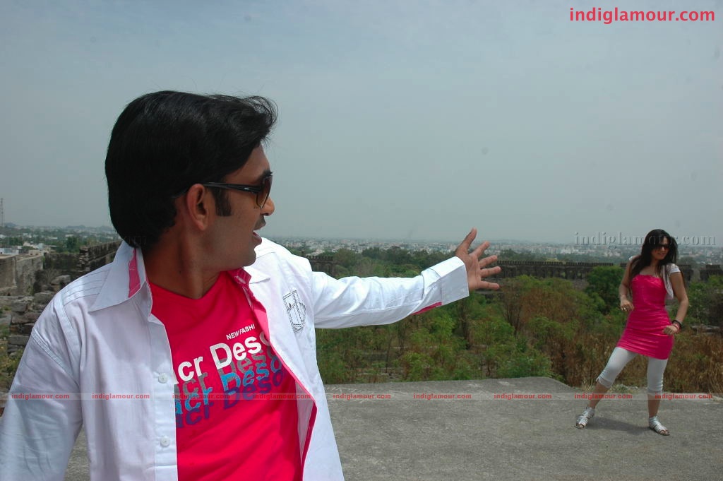 Galli Kurrollu Movie hd photo