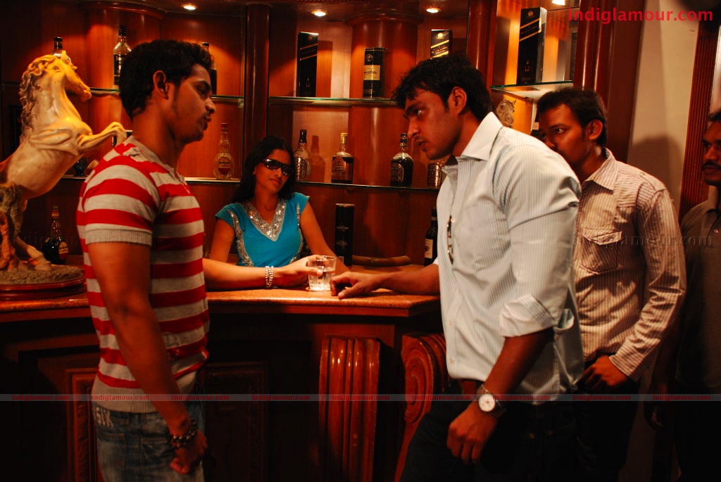 Galli Kurrollu Movie hd photo