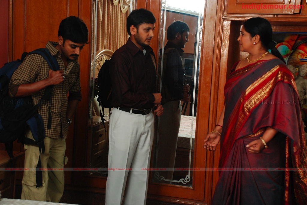 Galli Kurrollu Movie hd photo