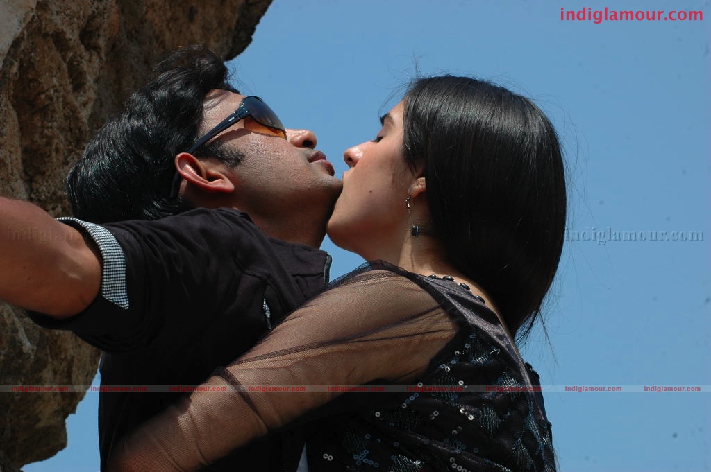 Galli Kurrollu Movie hd photo