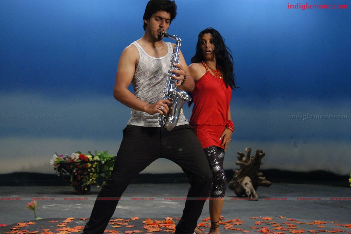 Love cheste Movie hd photo