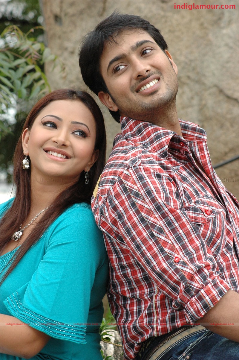Nuvuekkadaunte Nenu Akkadaunta Movie hd photo