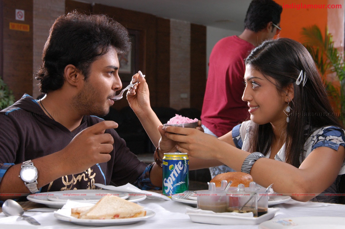 Yemi pillo YemiPillado Movie hd photo