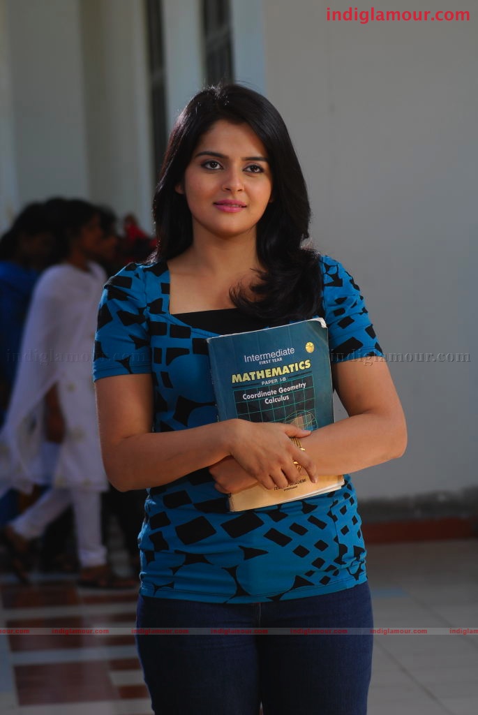 Chalaki Movie hd photo