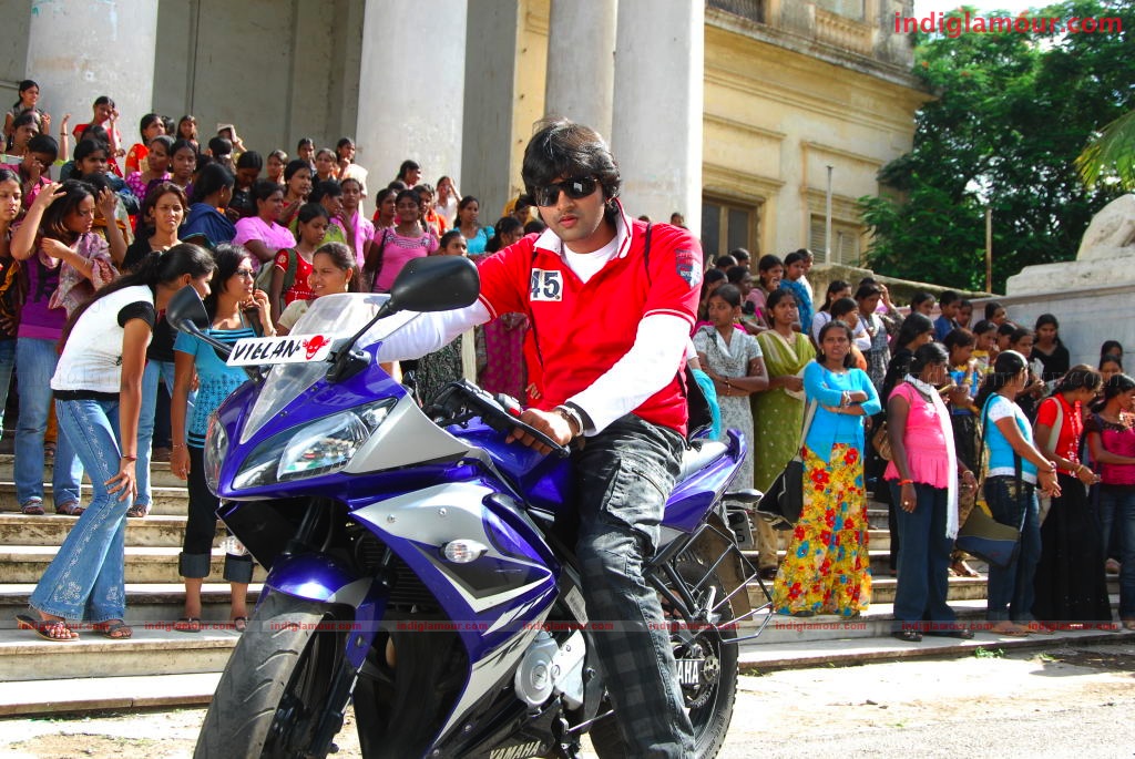 Chalaki Movie hd photo