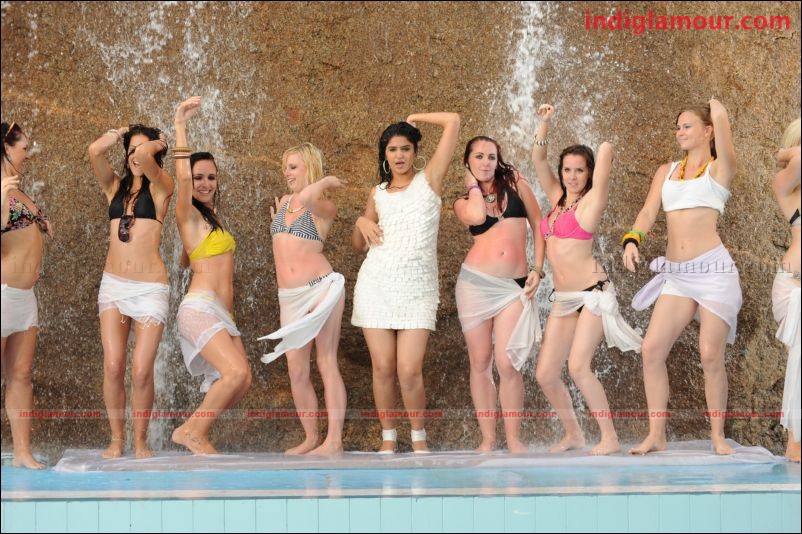Vedam Movie hd photo
