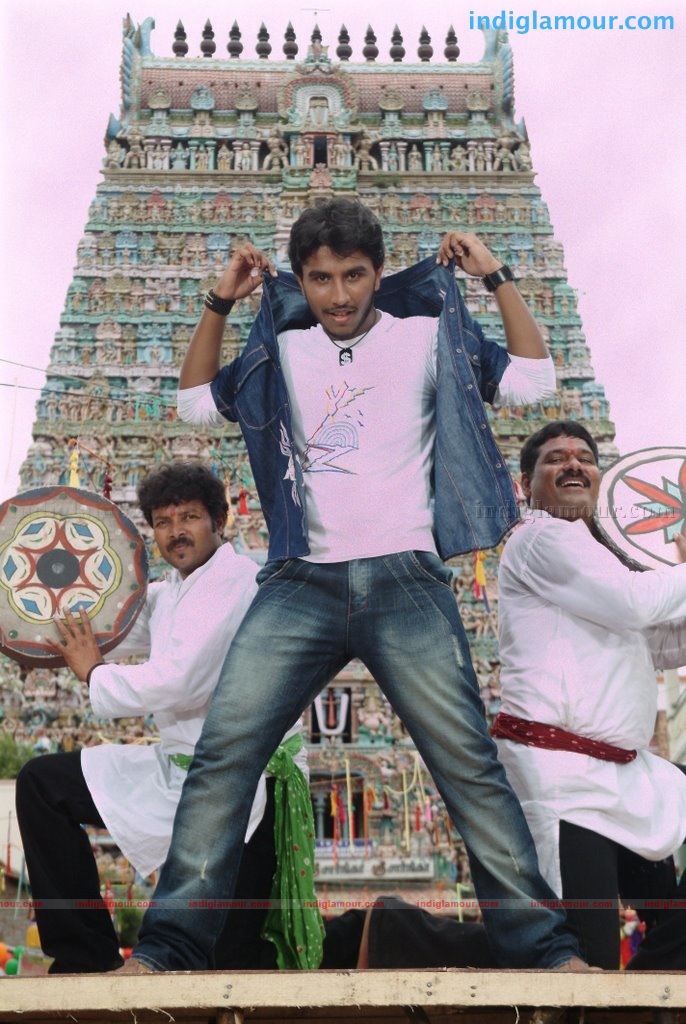 Chirutha Puli Movie hd photo