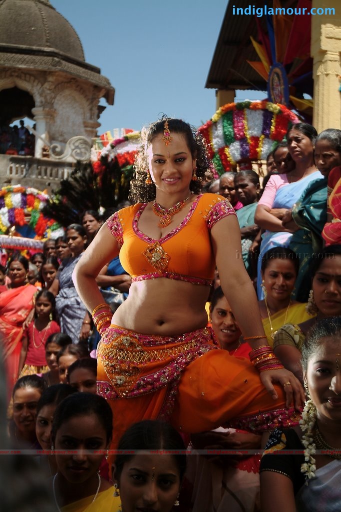 Chirutha Puli Movie hd photo