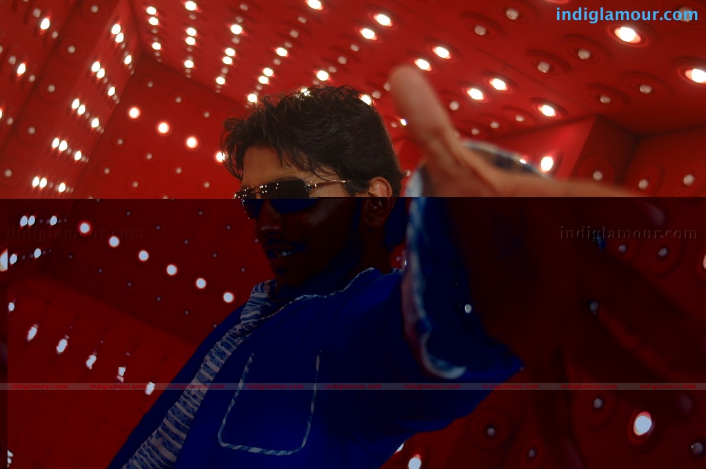 Chirutha Puli Movie hd photo