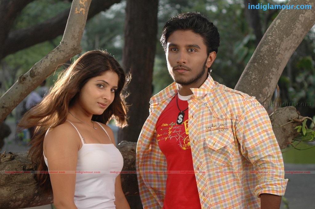 Chirutha Puli Movie hd photo