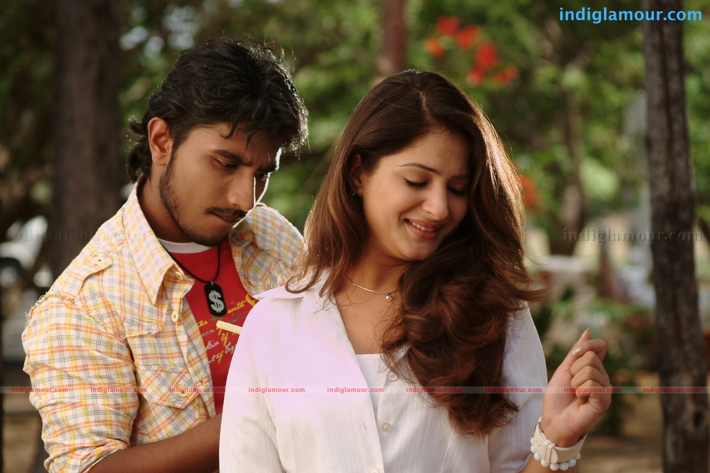 Chirutha Puli Movie hd photo