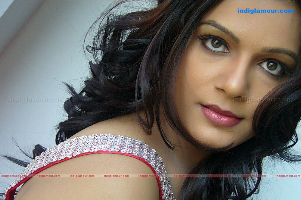 Mr Rahul Pakka Professional Movie hd photo
