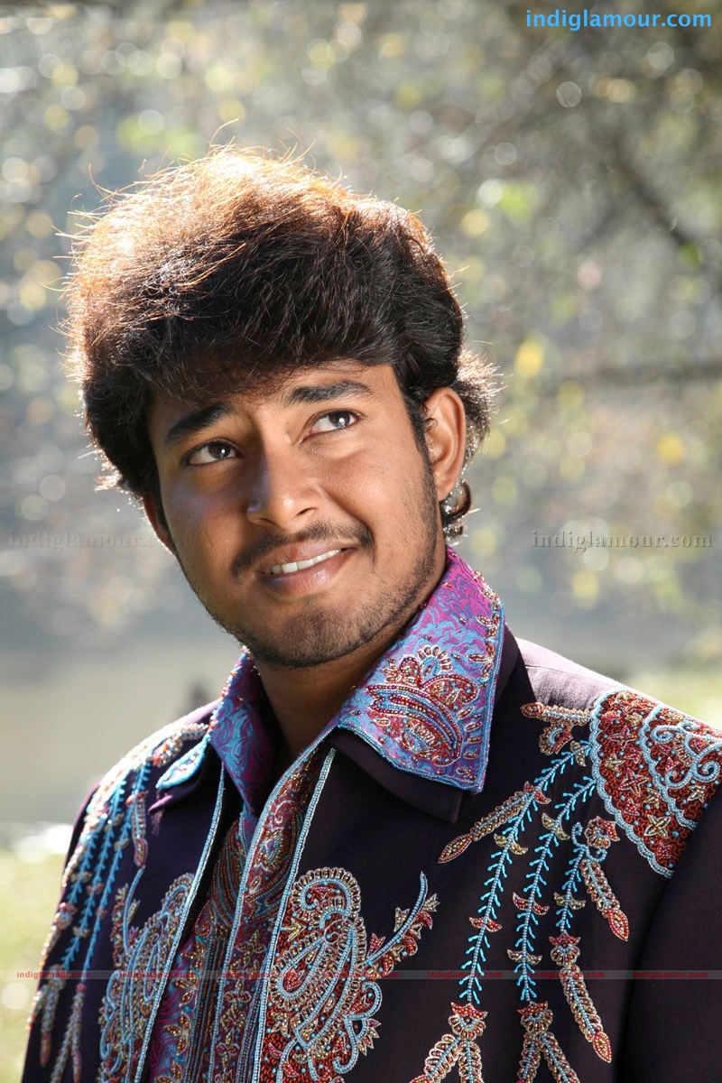 Manchivaadu Movie hd photo