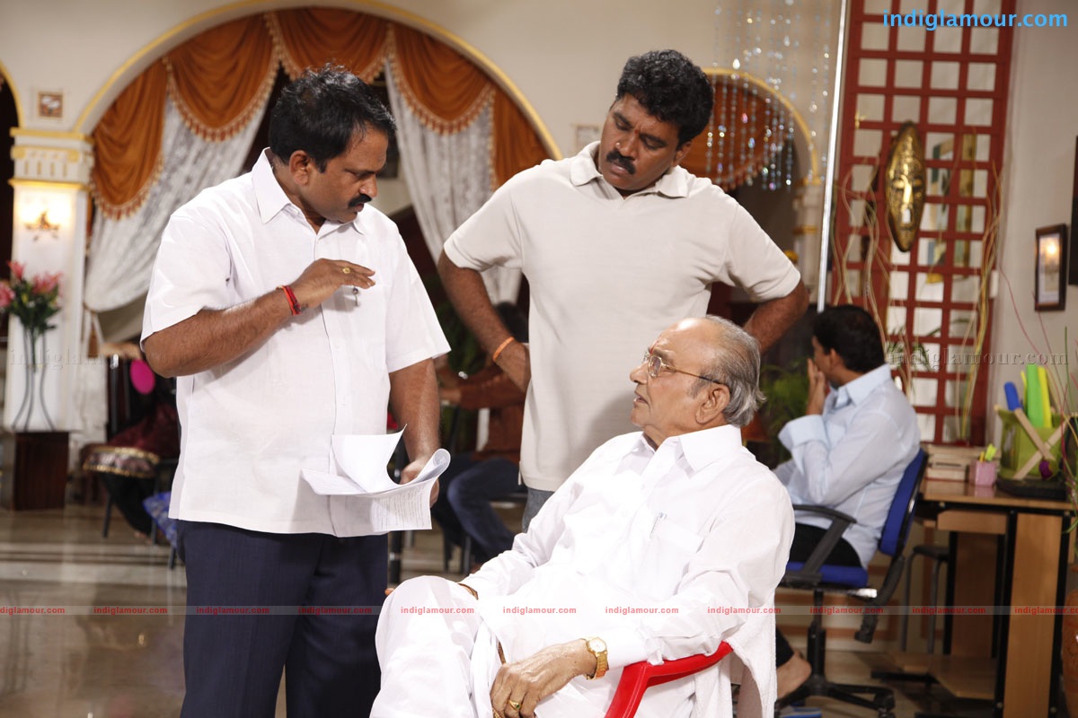 Manchivaadu Movie hd photo