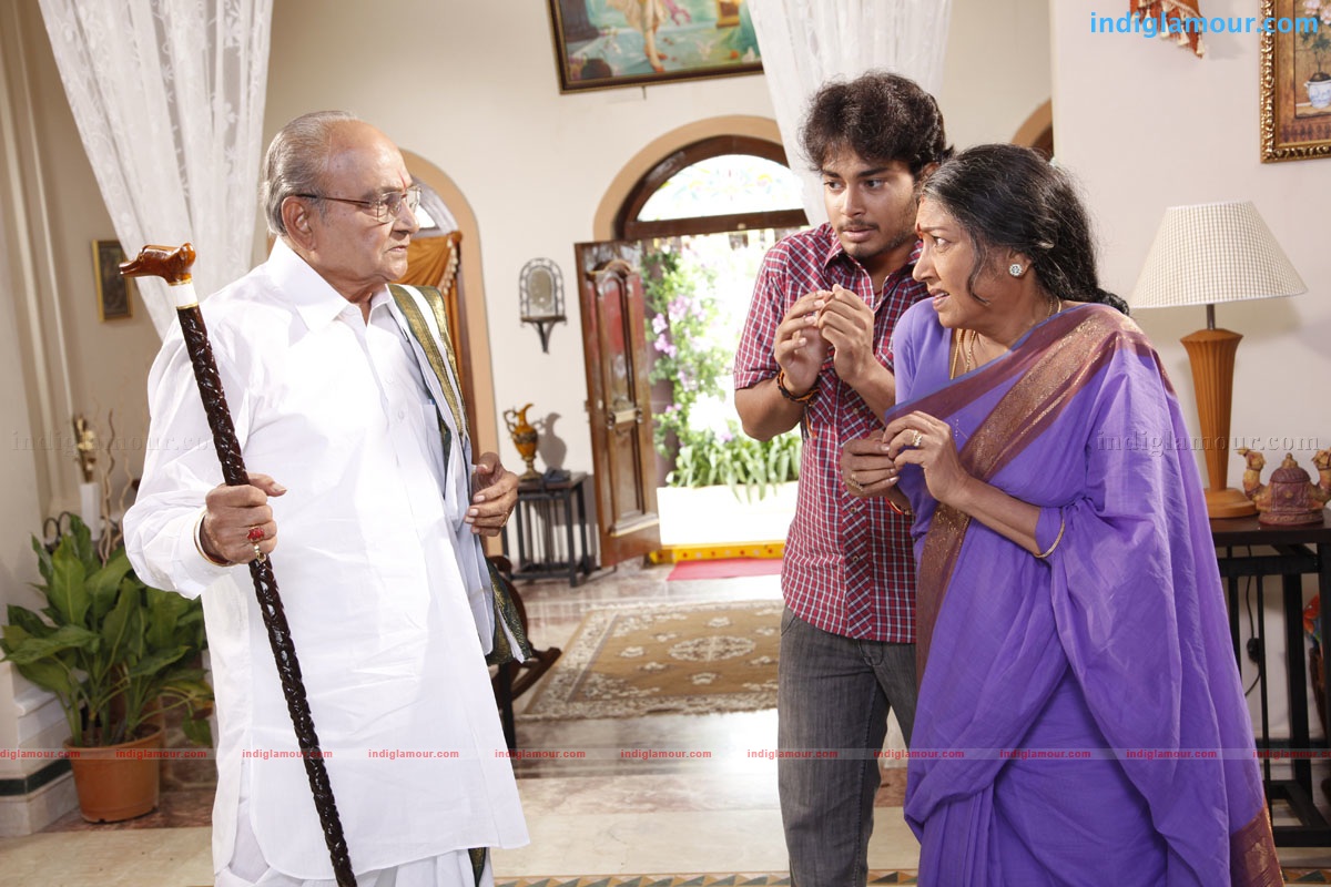 Manchivaadu Movie hd photo