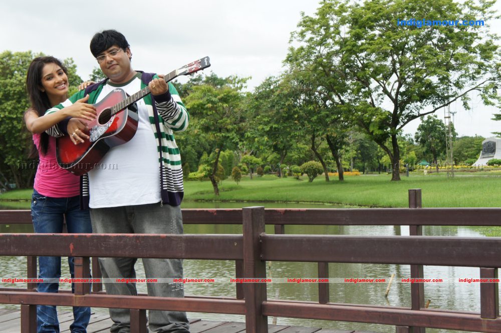 Naku O Lover Vundi Movie hd photo