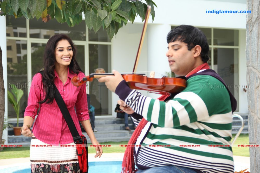 Naku O Lover Vundi Movie hd photo