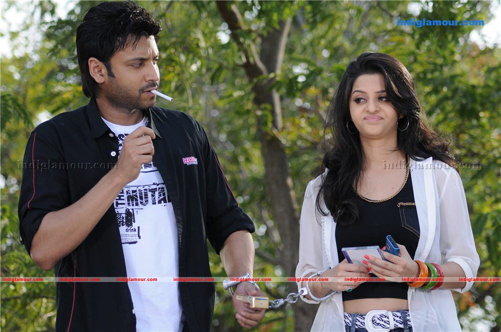 Daggaraga Dooranga Movie hd photo