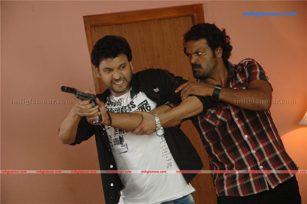 Daggaraga Dooranga Movie hd photo
