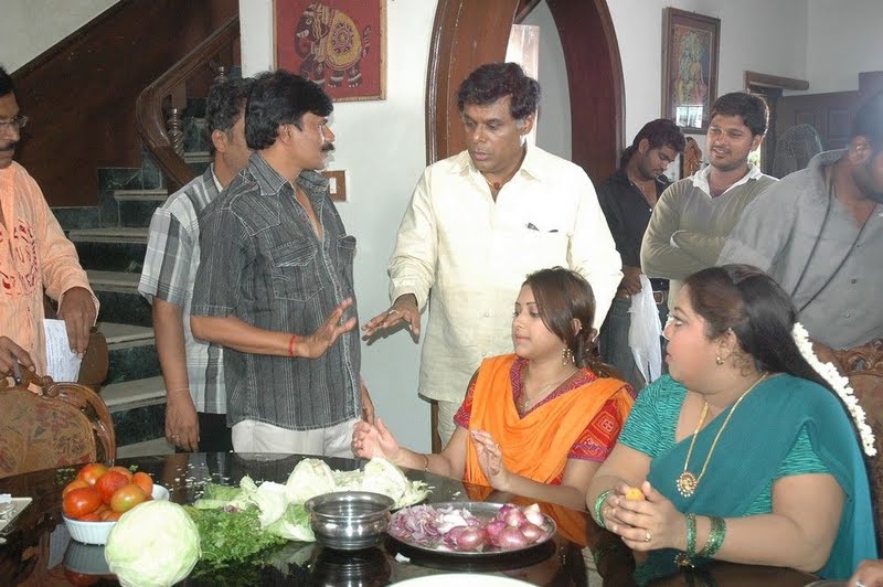 Nuvvekkadunte Nenakkadunta Movie hd photo