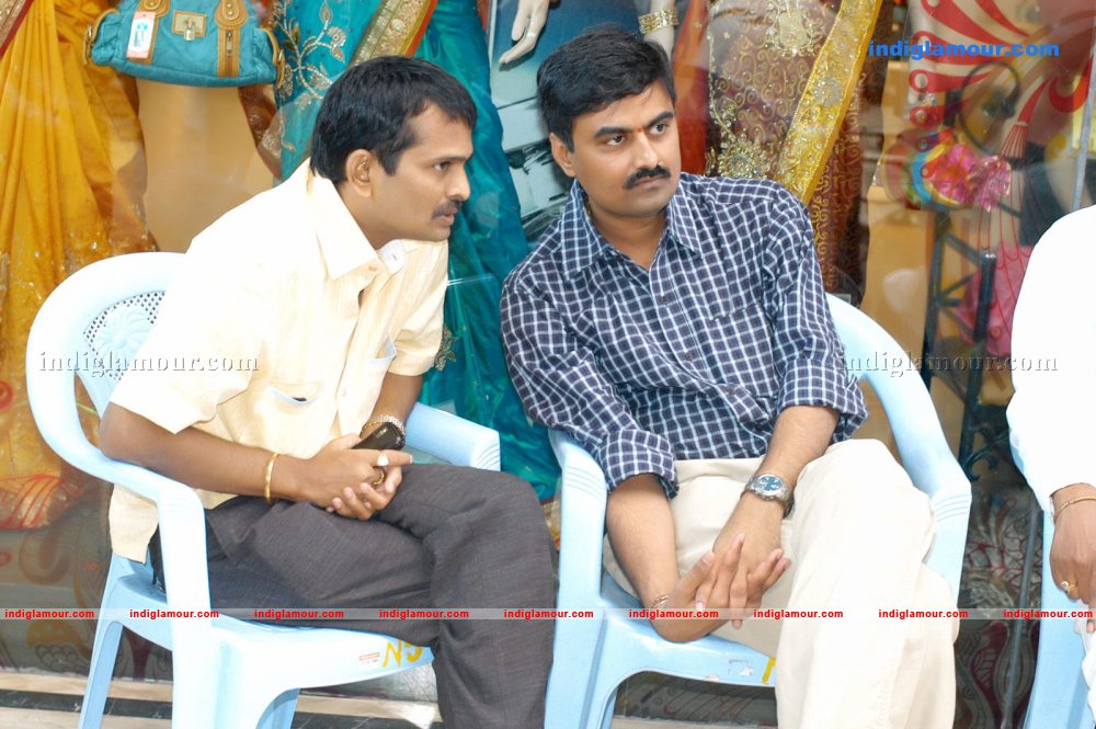 Madatha Kaja Movie hd photo
