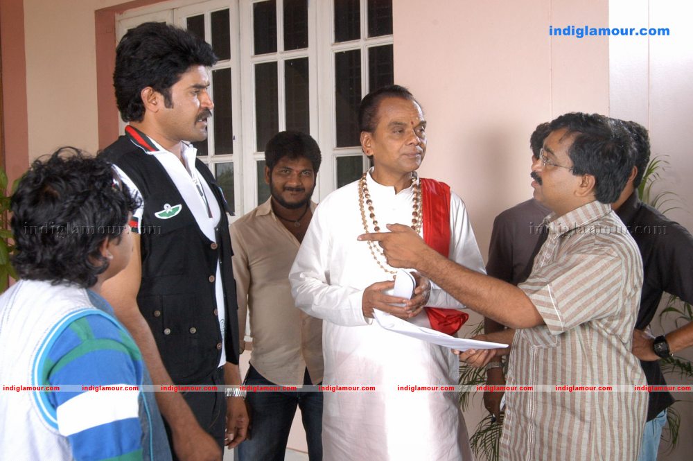 Madatha Kaja Movie hd photo