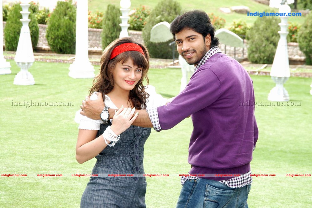 Madatha Kaja Movie hd photo