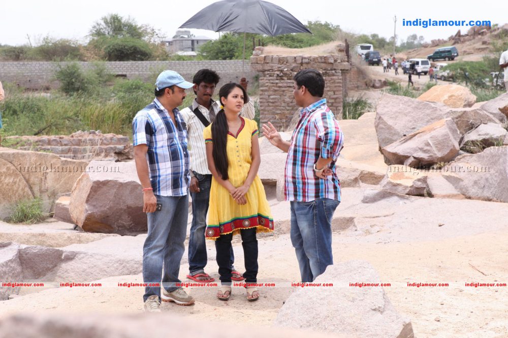 Veedu Teda Movie hd photo