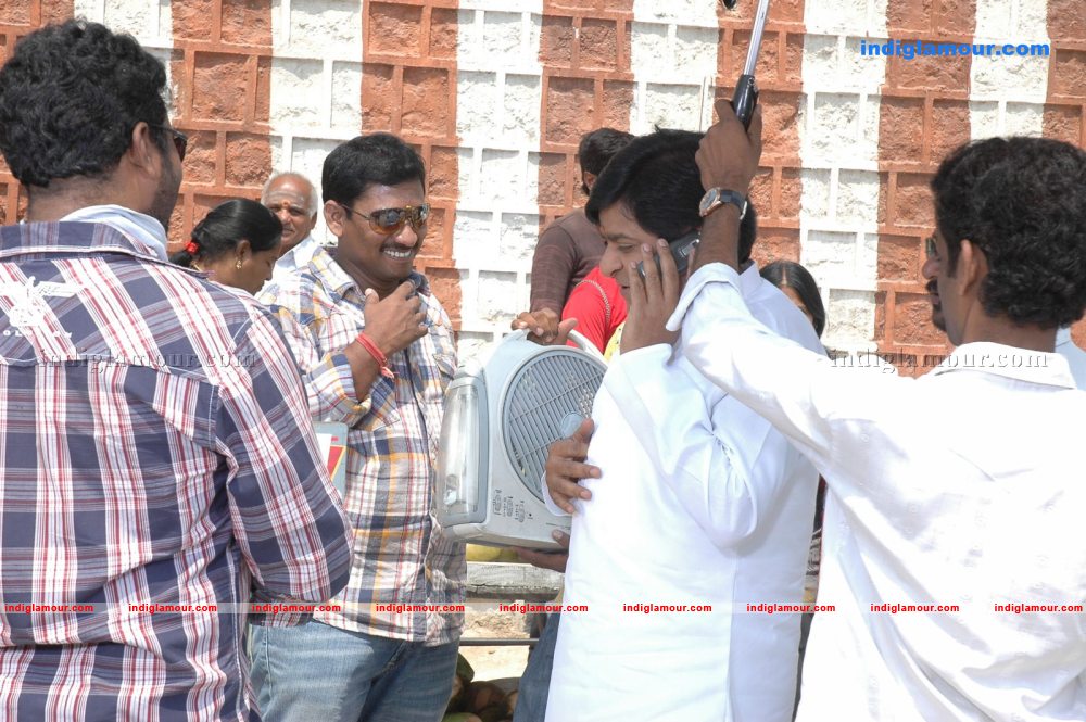 Veedu Teda Movie hd photo