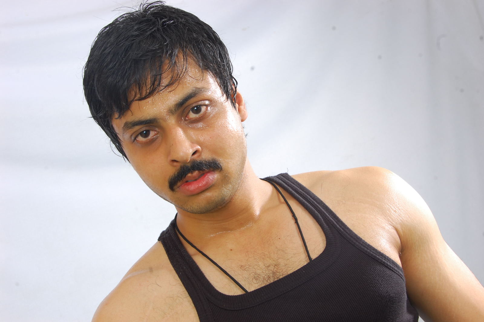 Gatham Movie hd photo