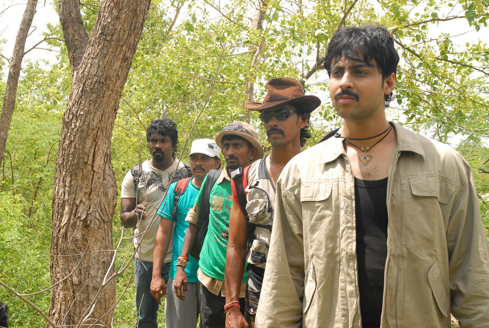 Gatham Movie hd photo