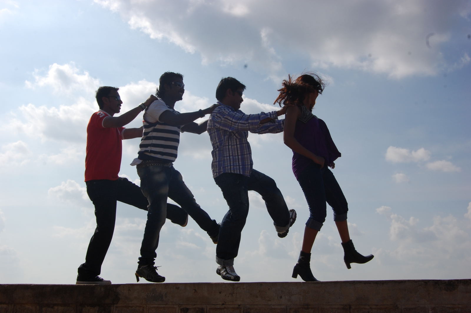 Gatham Movie hd photo