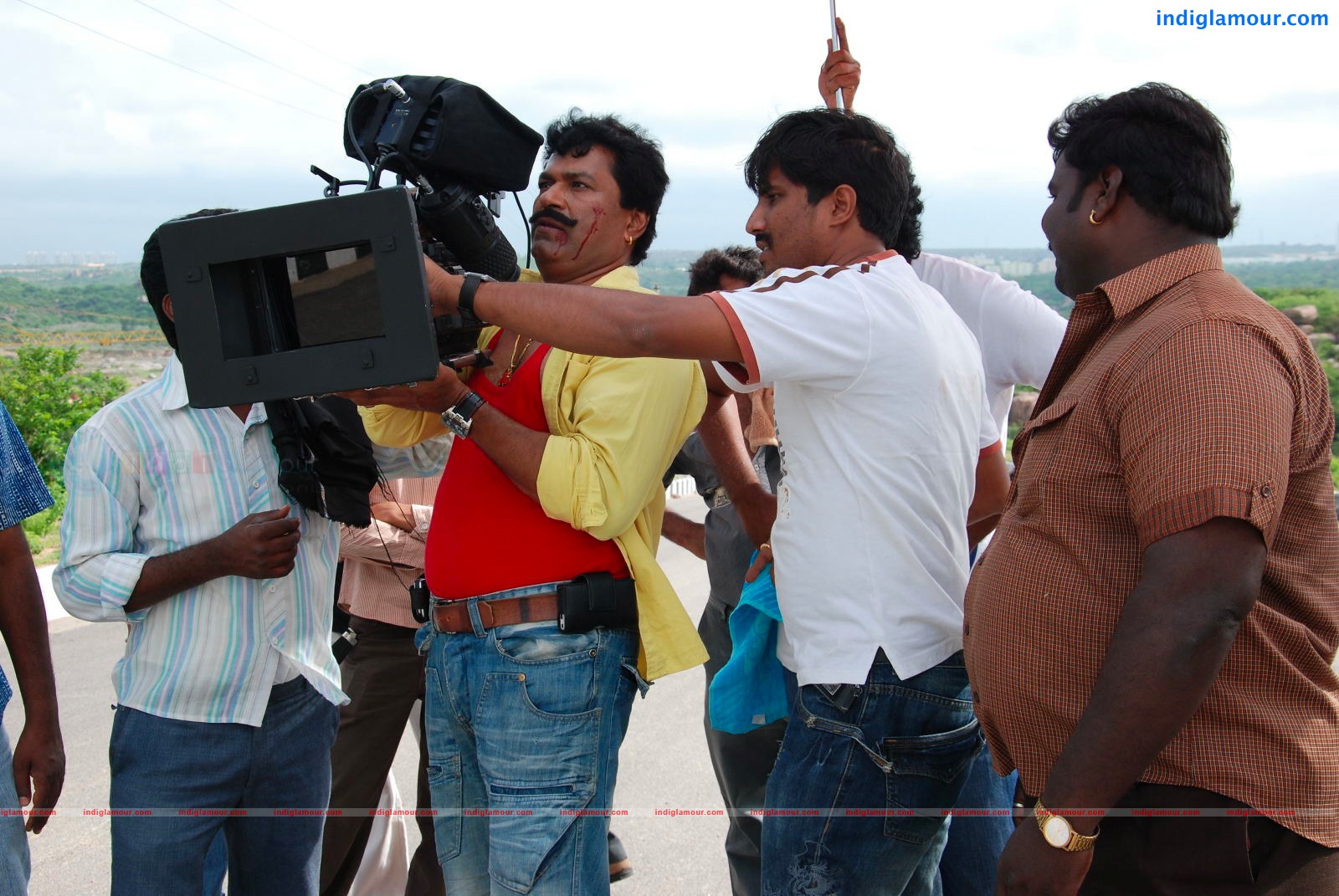 Yadardha Katha Movie hd photo