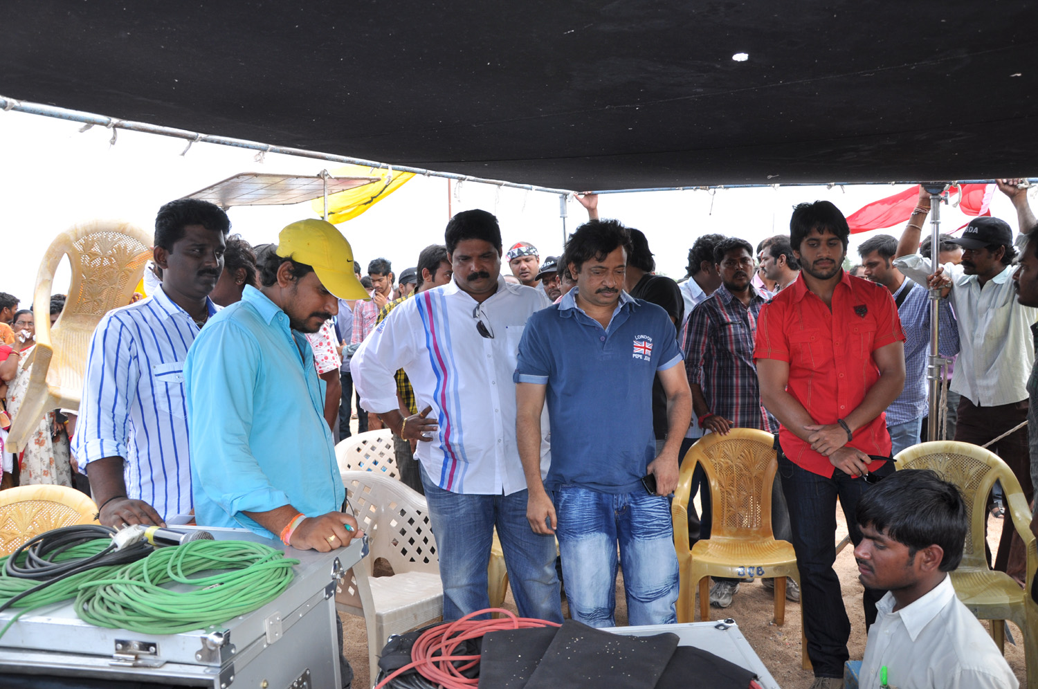 Bejawada Movie hd photo
