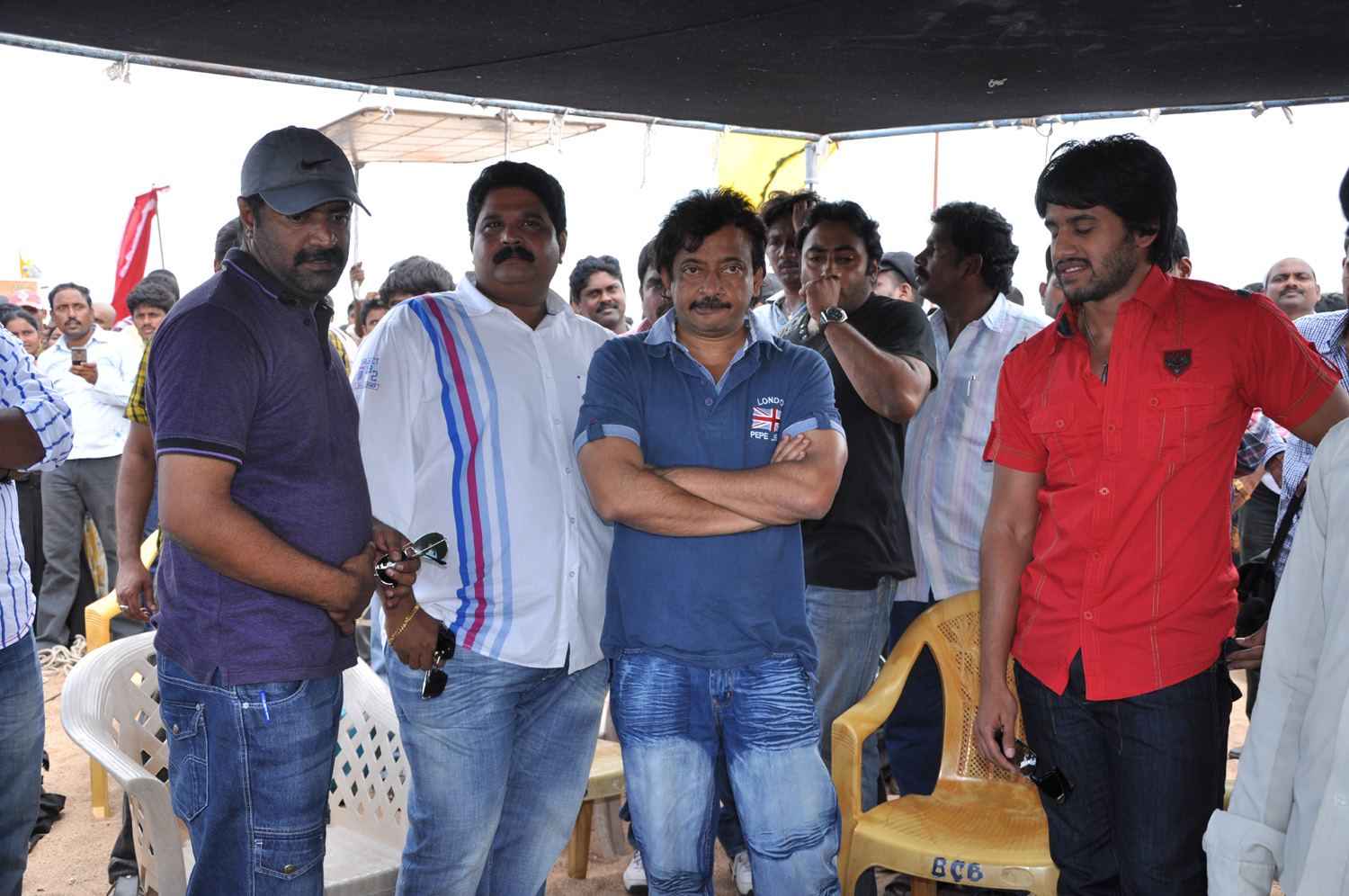 Bejawada Movie hd photo