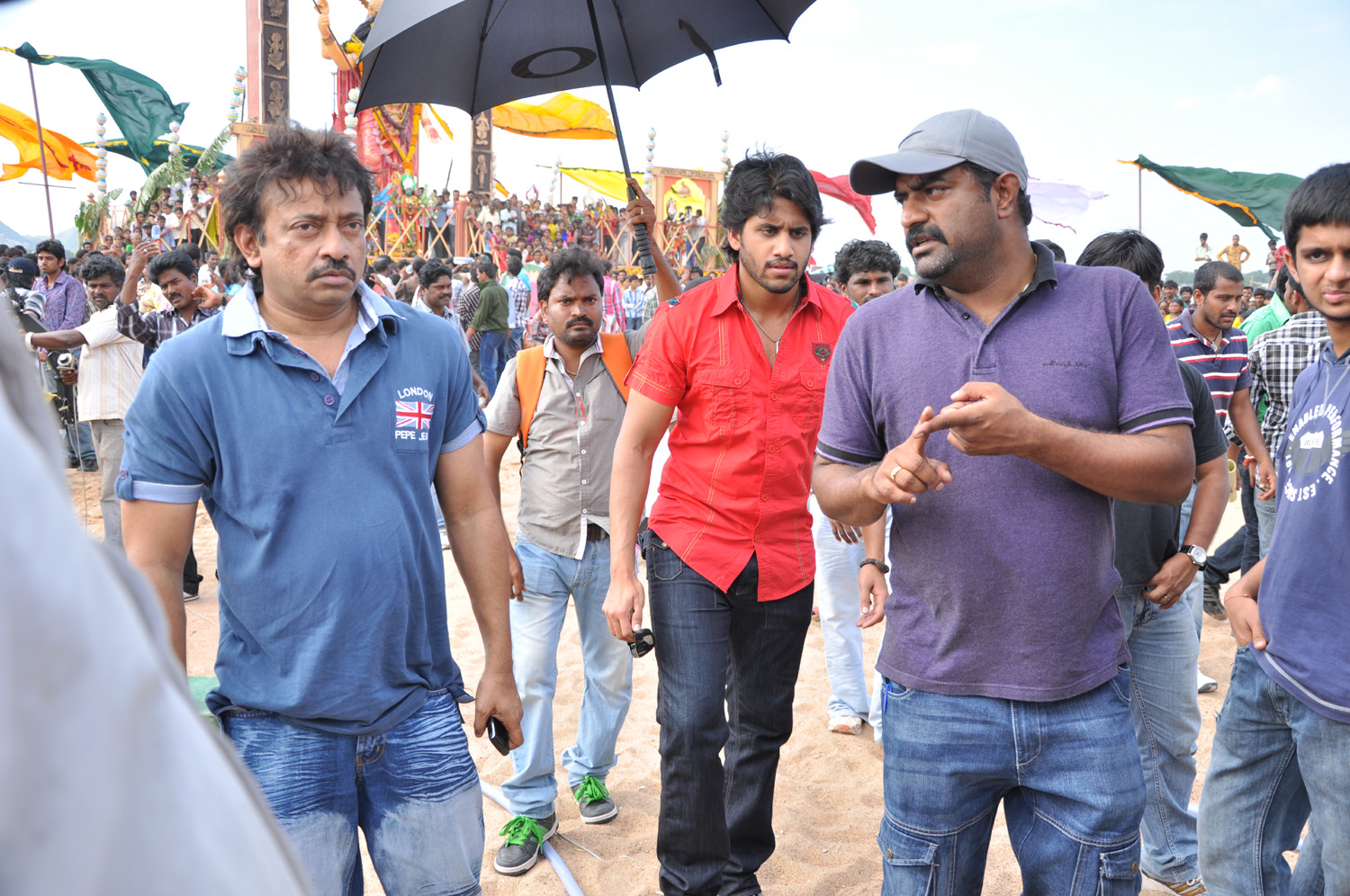 Bejawada Movie hd photo