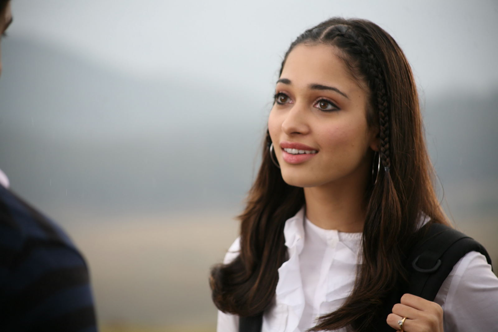 Priya Priyatama Movie hd photo