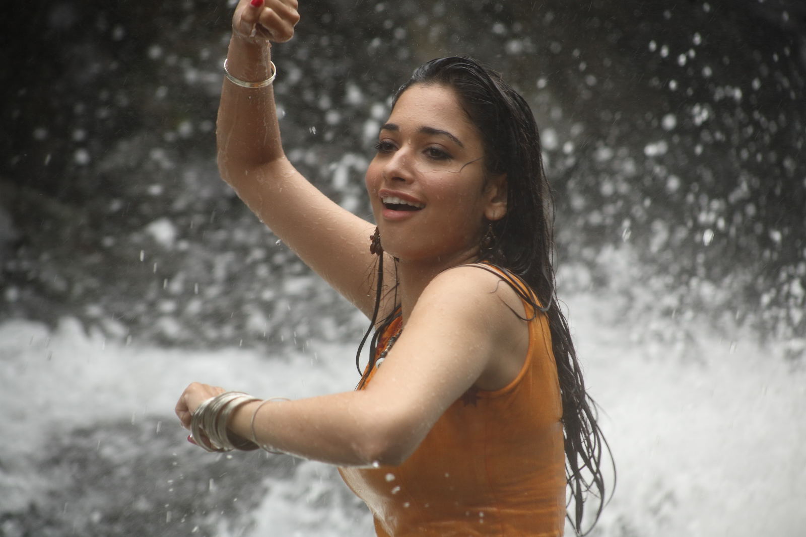 Priya Priyatama Movie hd photo