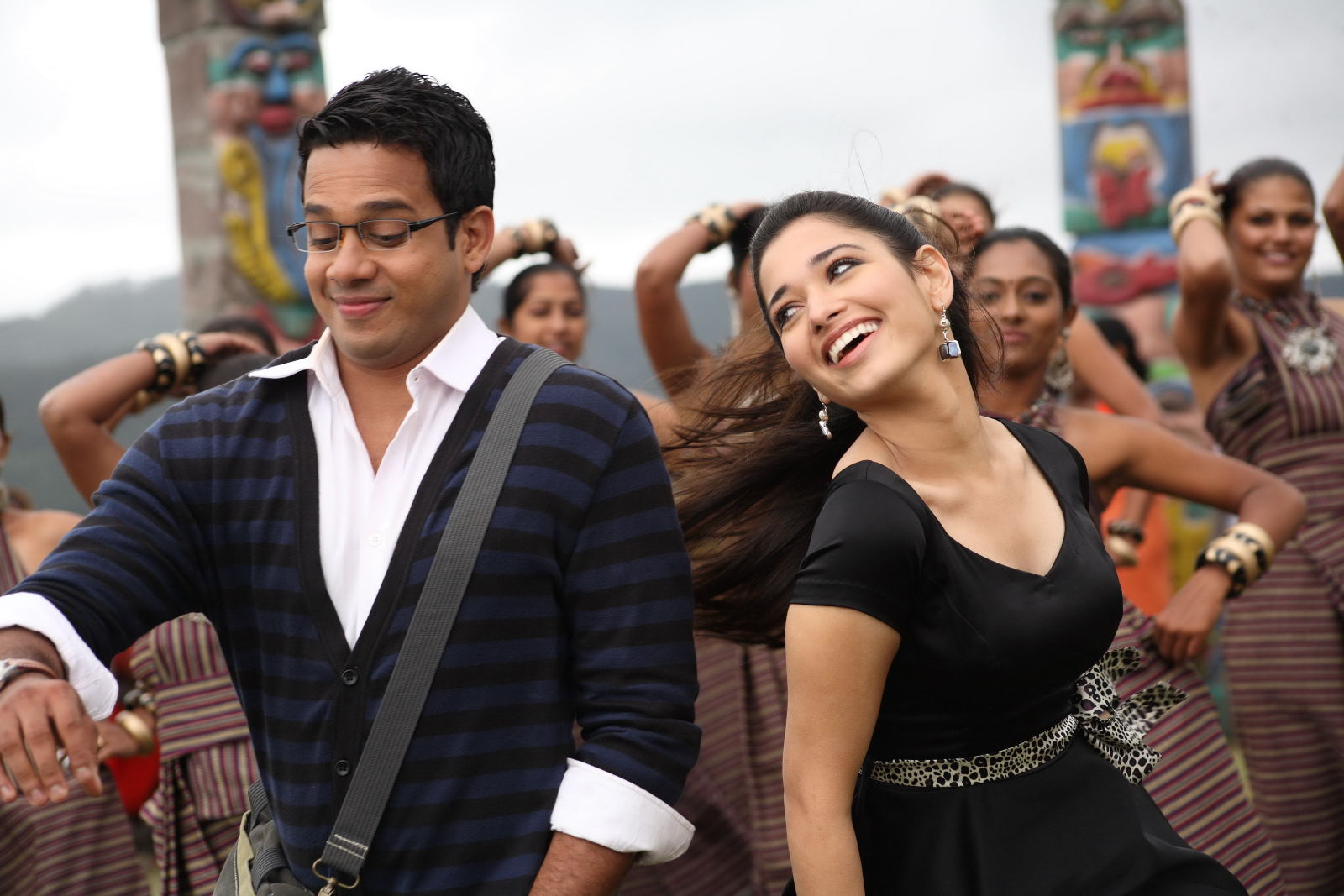 Priya Priyatama Movie hd photo