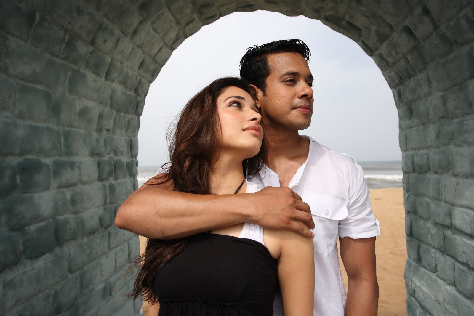 Priya Priyatama Movie hd photo