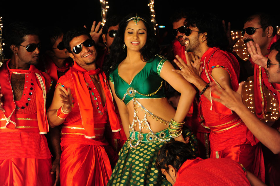 Nandeeswarudu Movie hd photo
